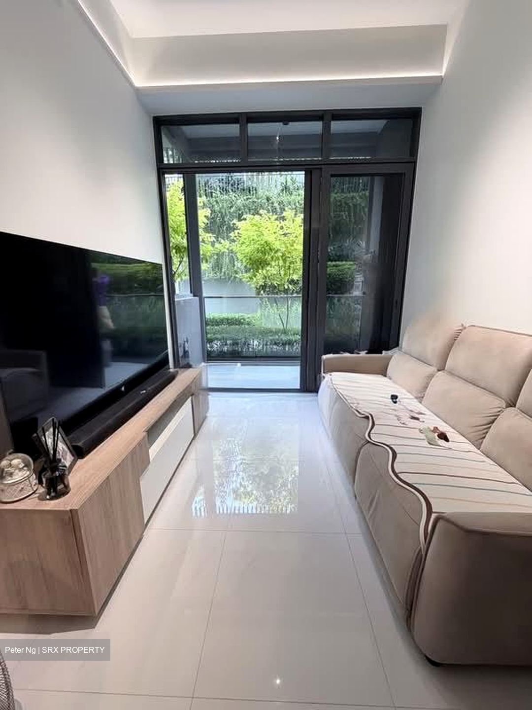 Phoenix Residences (D23), Apartment #576672521